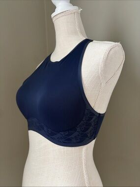 PINK Victoria Secrets Seamless Navy High-Neck Sports Bra XS